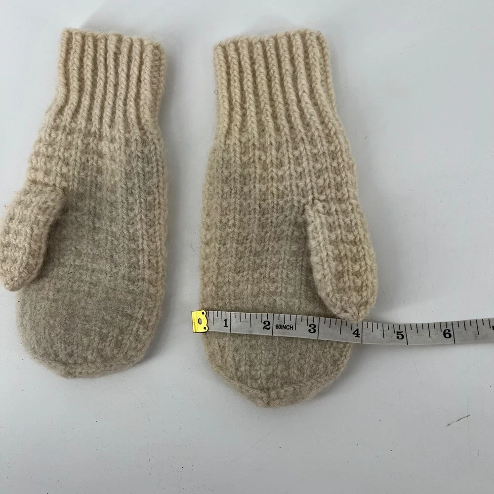 Vintage Hand Knit Wool Cable Knit Mittens Cream Aran Irish Women's Medium